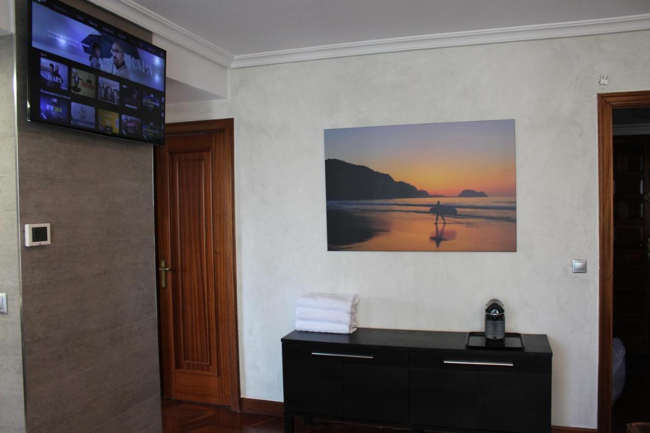 Apartamentos Zarautz Playa, Con Piscina Y Garaje Zewnętrze zdjęcie