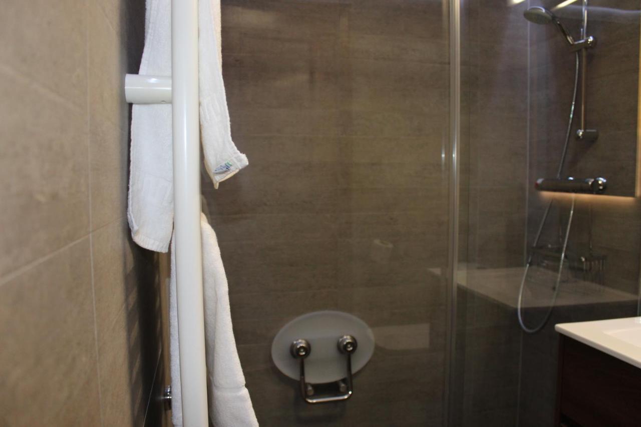 Apartamentos Zarautz Playa, Con Piscina Y Garaje Zewnętrze zdjęcie